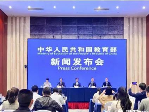 教育部：美育课程成大中小学校“必修主课”！