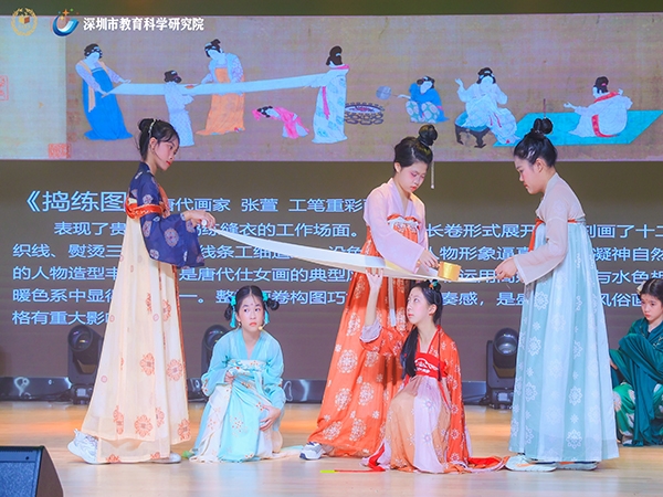 拾级而上 向美前行——“百幅名画走进校园”走进深圳北理莫斯科大学附属布心中学